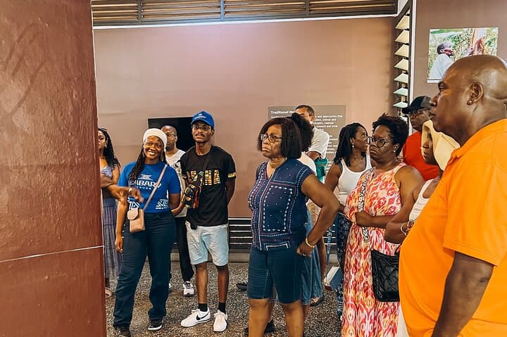 Accra City Experience: Local-Led Cultural Tour of Ghana's Capital photo 2