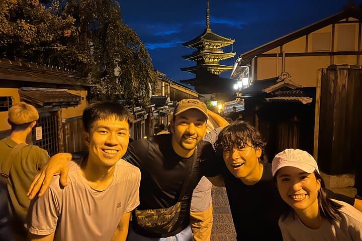 Kyoto Morning Run: Guided Sunrise Running Tour Through Temples and Quiet Alleys photo 5
