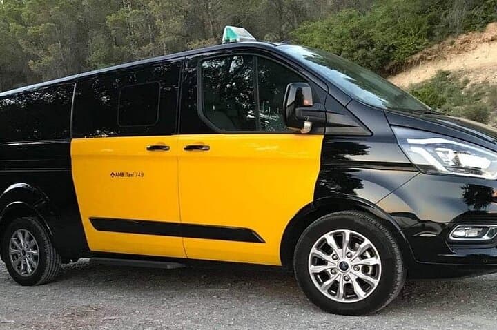 Private Barcelona Airport Transfer — Fast, Comfortable Ride to Your Hotel