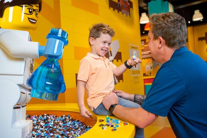 LEGO Discovery Center Boston: Family-Friendly Creative Play at Assembly Row photo 5