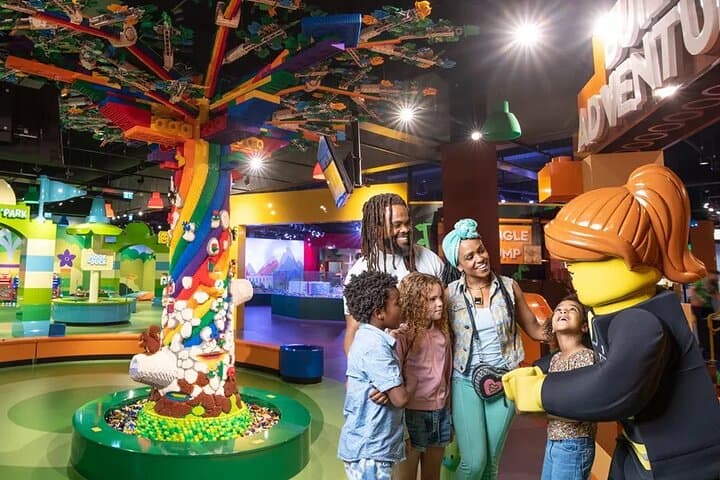 LEGO Discovery Center Boston: Family-Friendly Creative Play at Assembly Row