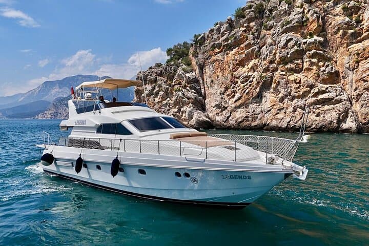 Antalya Private Yacht Tour: Düden Waterfall, Sıçan Island & Suluada Escape