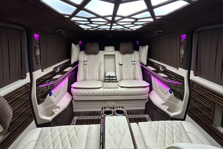 Hourly Private Chauffeur Service in London — Luxury Custom City Drives