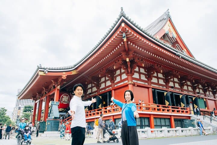 Asakusa to Skytree: Hand-Roll Sushi Class & Historic Asakusa Walking Tour photo 1
