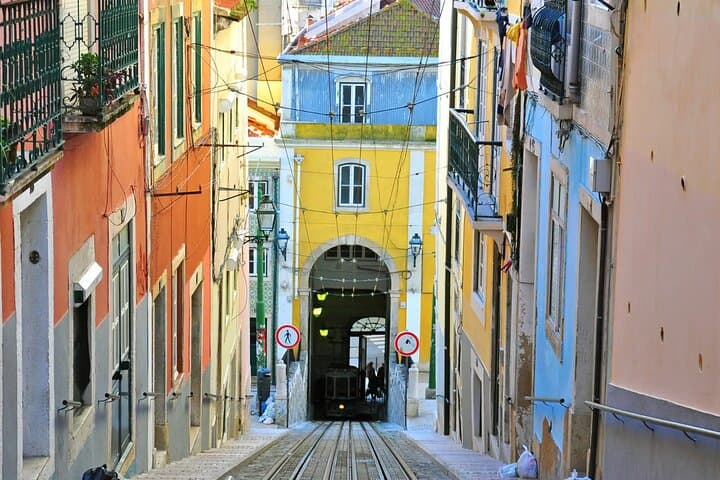 Lisbon Private Walking Tour with a Local — Best Downtown Sights & Viewpoints photo 4