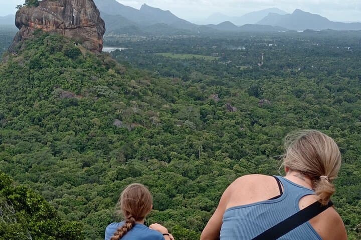 Skip-the-Line Sigiriya Rock Fortress and Dambulla Cave Temple Day Tour from Colombo photo 6