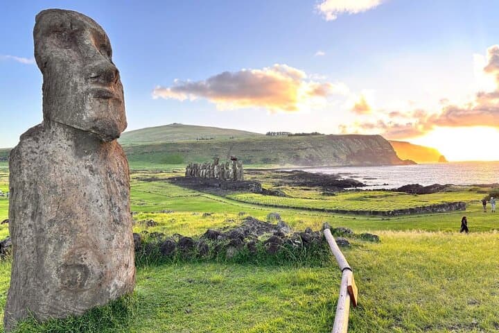 Sunrise at Ahu Tongariki — Easter Island Sunrise Tour photo 6