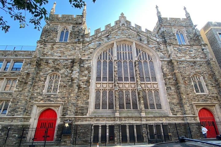 Harlem Gospel Sunday Tour: Walking, History & Live Church Service photo 4