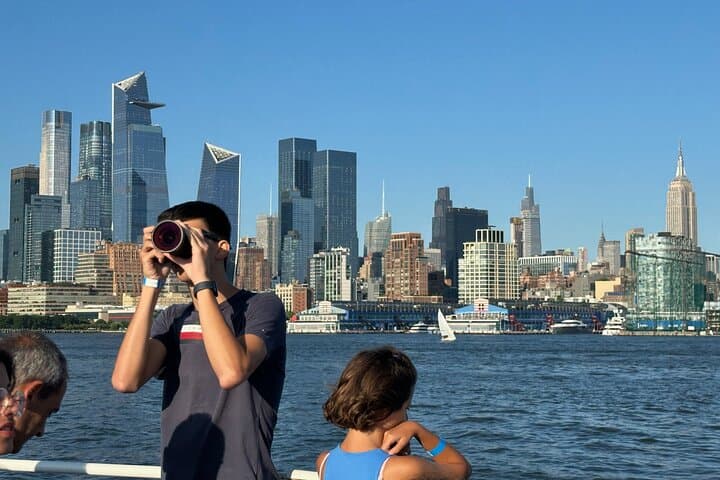 NYC Skyline & Statue of Liberty Sightseeing Cruise from South Street Seaport