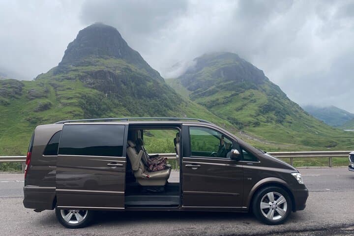 Glencoe West Highlands Private Tour: Loch Lomond, Waterfalls & Glencoe