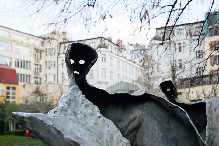 Prague passages city game: interactive walking maze through hidden courtyards photo 5