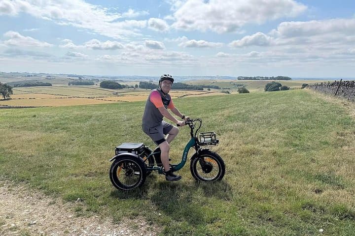 Peak District eTrike Pedal & Picnic Meadows Tour — 4-Hour Scenic Ride from Winster