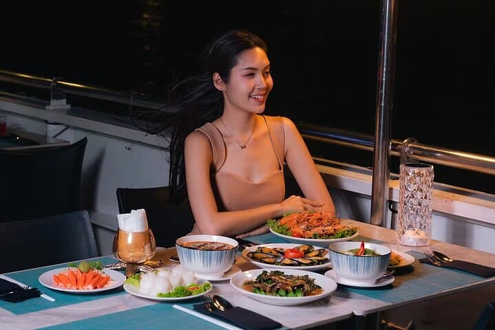 Bangkok Riverside Dinner Cruise: Buffet, Live Music & Chao Phraya Night Views photo 5