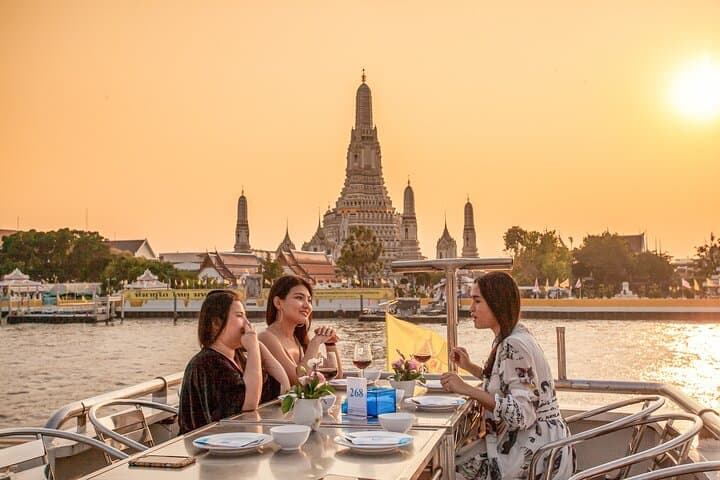 Bangkok Riverside Dinner Cruise: Buffet, Live Music & Chao Phraya Night Views photo 6