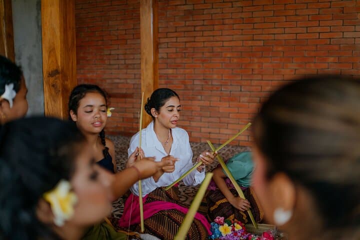Balinese Cultural Workshop: Craft, Dance & Rindik Music in Ubud photo 4
