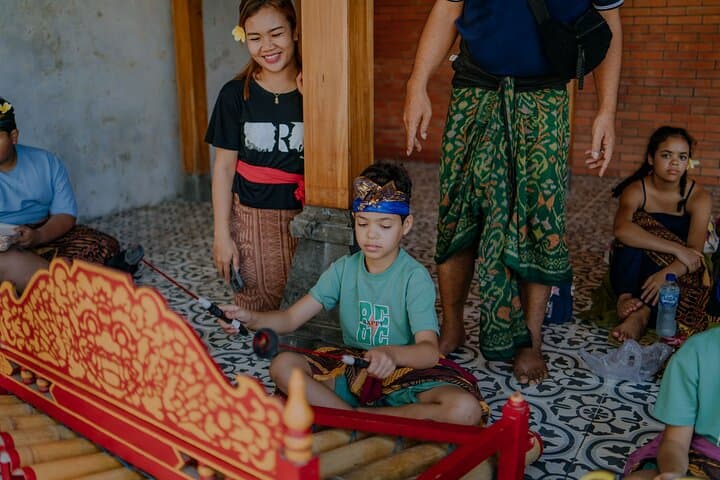 Balinese Cultural Workshop: Craft, Dance & Rindik Music in Ubud photo 6