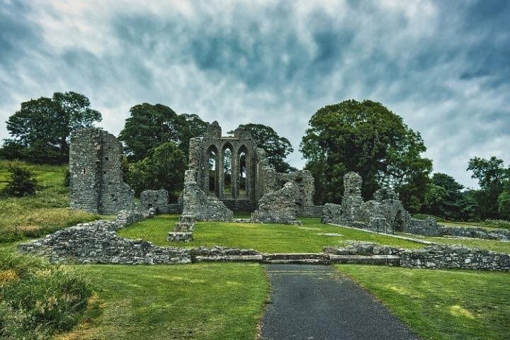 Game of Thrones Self-Drive Tour from Belfast to Winterfell (Castle Ward)