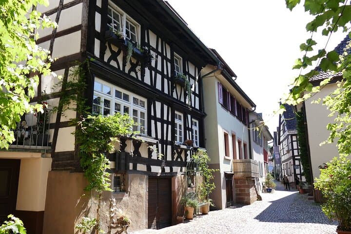 Black Forest Day Trip from Strasbourg — Gengenbach, Vogtsbauernhof & Mummelsee photo 3
