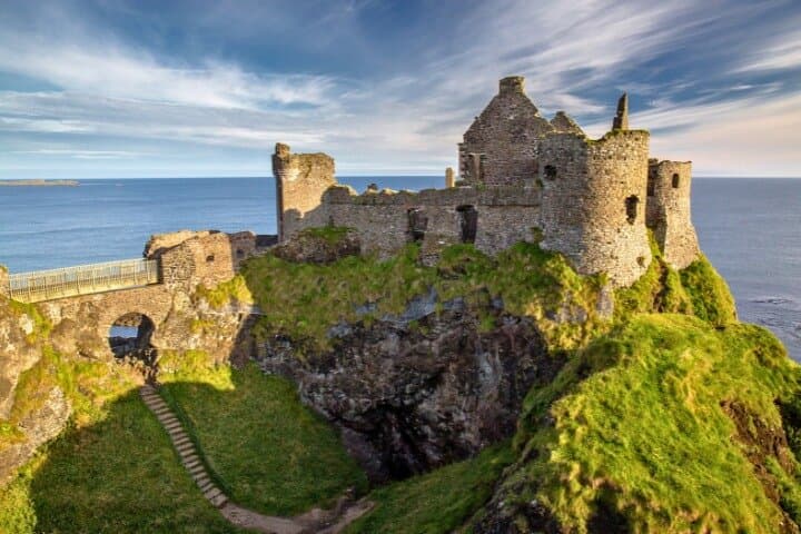 Self-Guided Game of Thrones Coastal Drive: Causeway Coast Highlights and Practical Guide