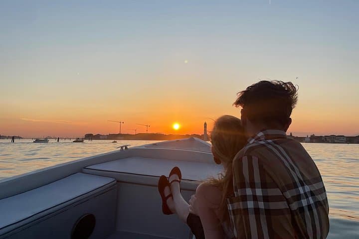 Private Venetian Lagoon Boat Tour to Murano, Burano & Torcello with Prosecco photo 4