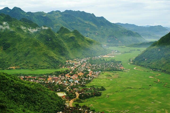 Mai Chau Full-Day Adventure from Hanoi: Cycling, Markets & Thai Village Culture photo 3