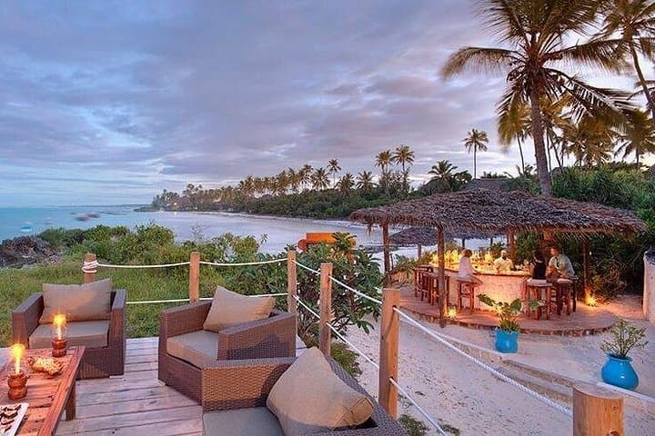 9-Day Kilimanjaro, Serengeti & Zanzibar: Trek, Safari and Beach Experience photo 4