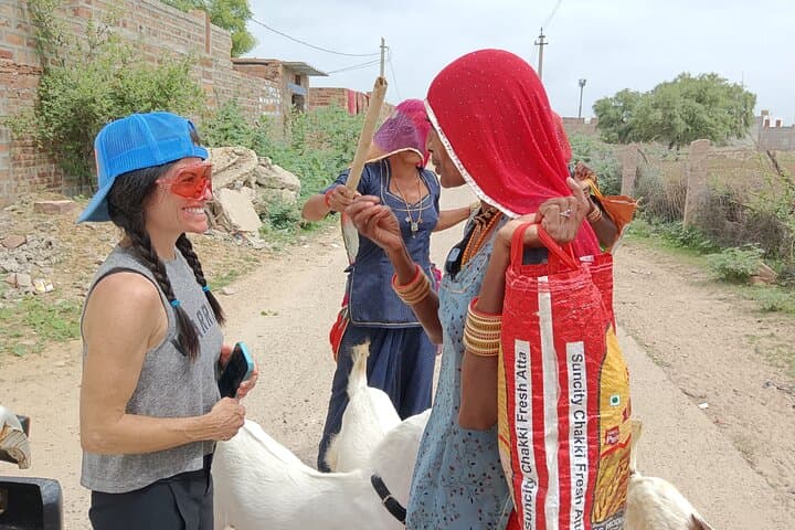Bishnoi Village Safari — Jodhpur's Living Conservation Villages, Crafts & Wildlife