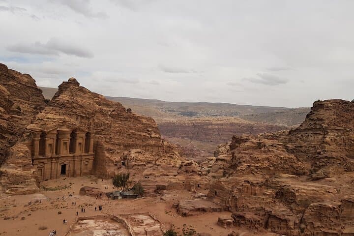 Wild Jordan: 8-Day Canyoning, Hiking & Cultural Route from Amman to Wadi Rum photo 5