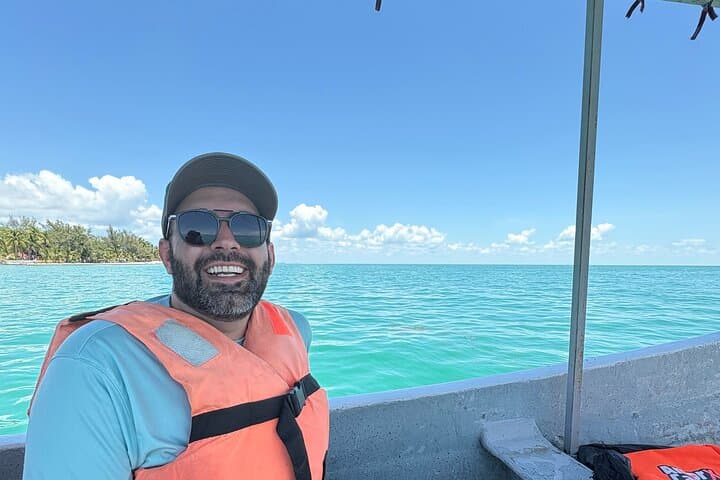 Private Dolphin Watching & Sandbank Tour from Isla Aguada, Campeche photo 3