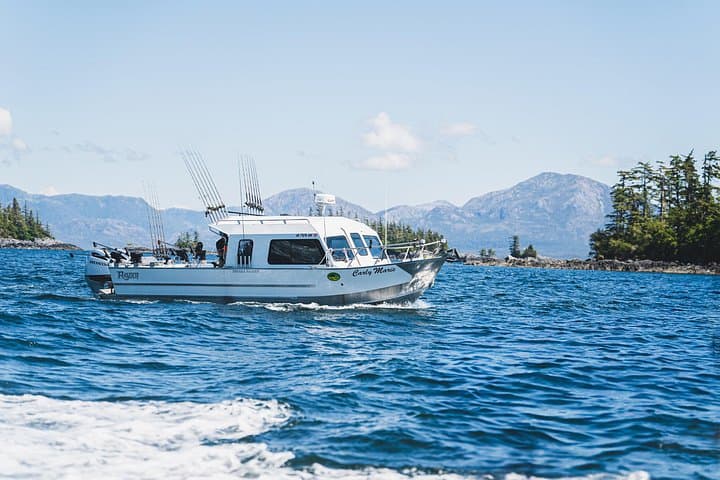 Private 30-Foot Halibut and Salmon Fishing Charter in Ketchikan, AK photo 1