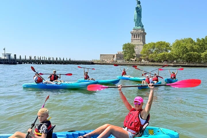 Paddle Beneath the Icon: Kayak Adventure Near Lady Liberty photo 2