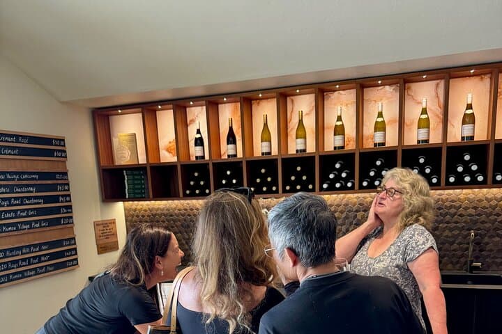 Kumeu Wineries & Hallertau Brewery Day Tour from Auckland photo 3