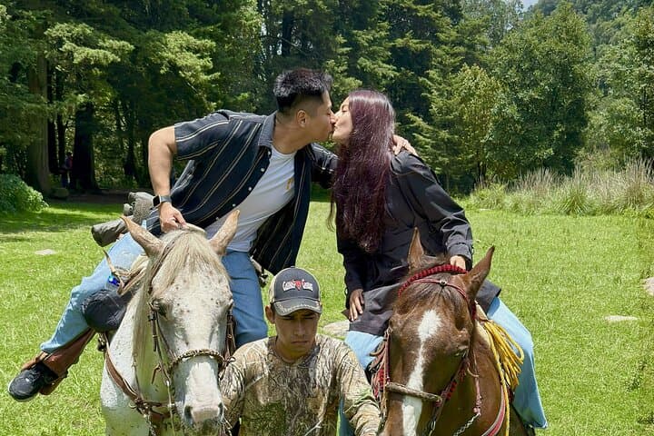 Horseback Riding in the Mountains with Cabin Breakfast near Mexico City photo 2
