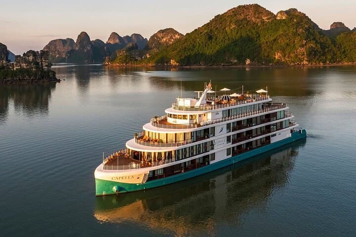 Capella Luxury Cruise: 2-Day Halong & Lan Ha Bay Overnight Experience photo 3