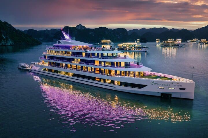 Luxury 2-Day Halong Bay Cruise with Pool, Kayaking & Local Lunch