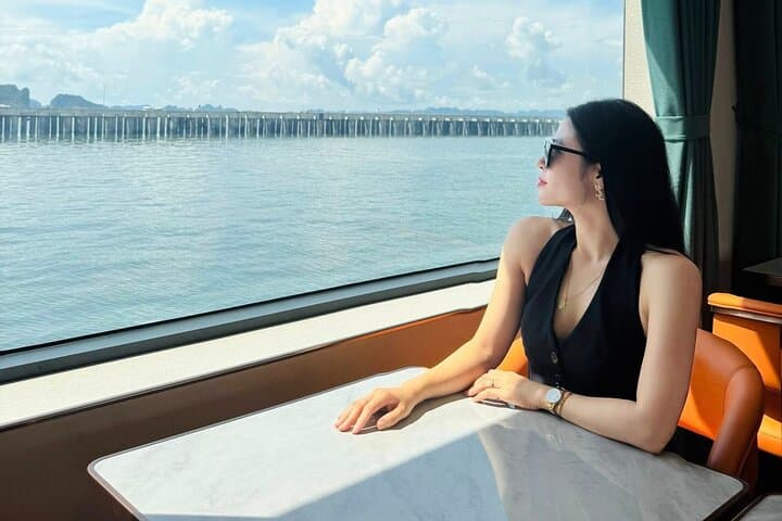 Leona Luxury Day Cruise: Halong Bay with Pool, Kayaks & Gourmet Lunch photo 3
