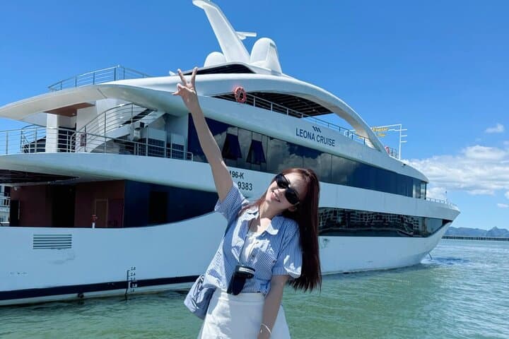 Leona Luxury Day Cruise: Halong Bay with Pool, Kayaks & Gourmet Lunch photo 6