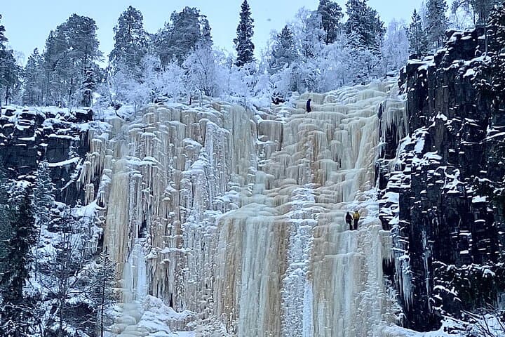 Korouoma Canyon Winter Hike: Explore Lapland's Icefalls from Rovaniemi