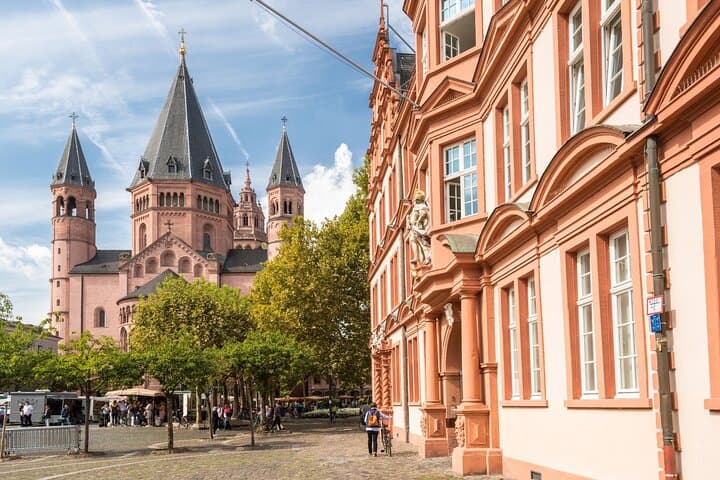 Golden Mainz: 90-Minute Guided Walking Tour of St. Martin’s Cathedral & Old Town photo 2