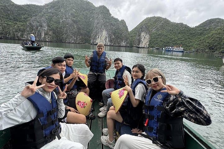 Luxury Taliya Day Cruise: Ha Long & Lan Ha Bay from Hanoi photo 6