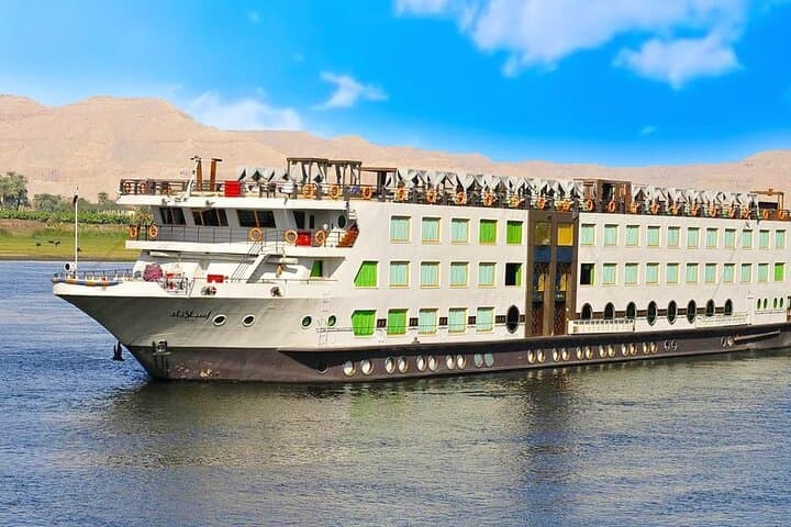 Private Deluxe Nile Cruise: 4-Day Aswan to Luxor River Journey photo 4