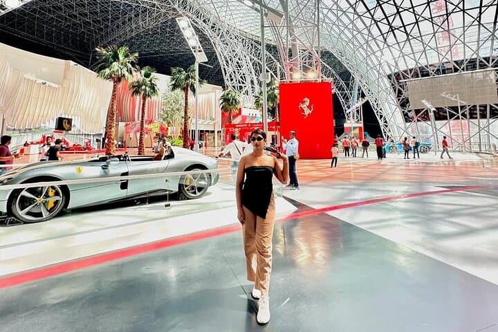 Yas Island Multi-Park Pass: Ferrari World, Warner Bros. World & Yas Waterworld Guide photo 5