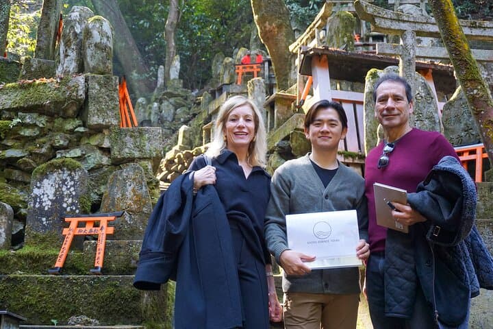 Hidden Trails at Fushimi Inari: Private Early-Morning Hike beneath the Thousand Torii photo 4