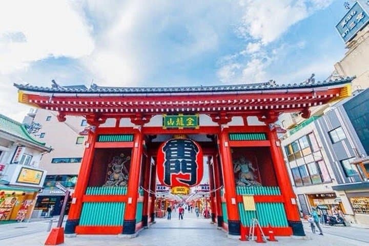 Tokyo Full-Day Private City Tour: Temples, Towers & Streets with a Local Guide