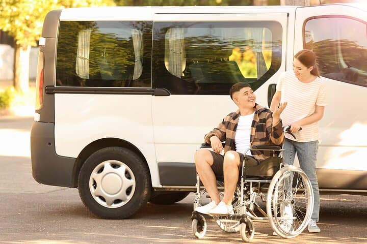 Wheelchair-Accessible Airport Transfer: Chicago to O'Hare & Midway — Private WAV Service photo 2