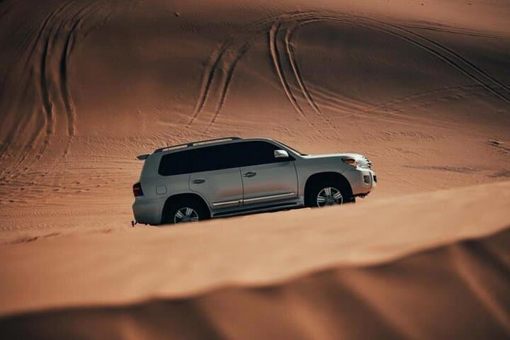 Doha Desert Safari: Dune Bashing, Sandboarding & Inland Sea Escape