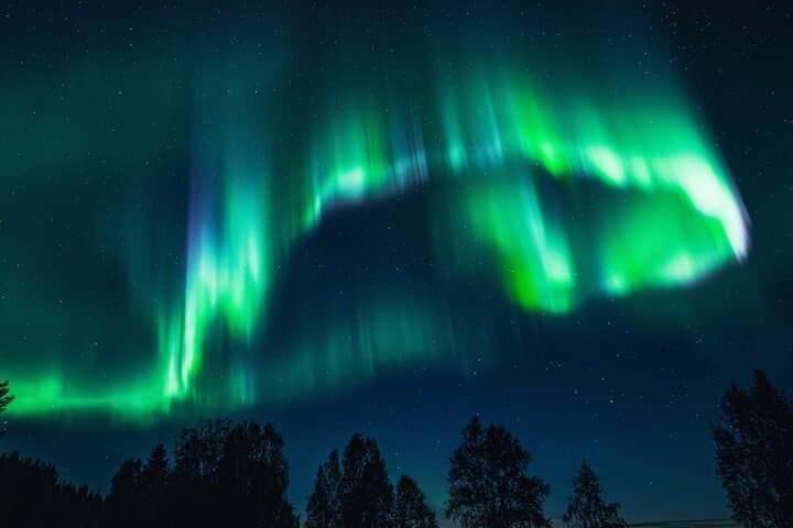 Rovaniemi Northern Lights Hunt & Photography Experience photo 6