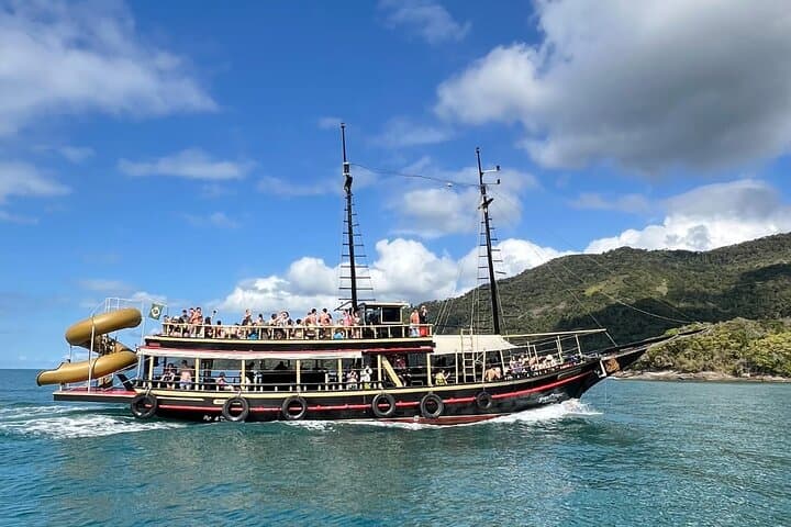Angra dos Reis & Ilha Grande Day Cruise from Rio — Blue Lagoon Snorkel and Island Lunch
