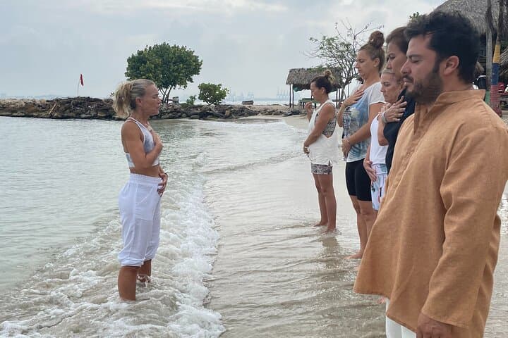 Cartagena Beach Yoga: Sunrise & Sunset Mindful Sessions on the Shore photo 3