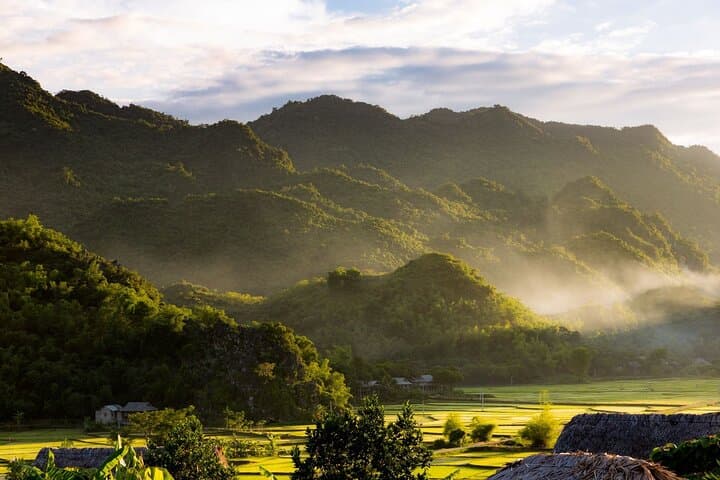 Mai Chau Day Escape: Cycling Rice-Paddy Trails & Thai Homestays from Hanoi photo 4